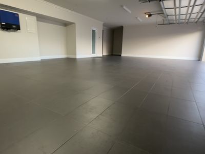145 Barnes Boulevard, Horsham