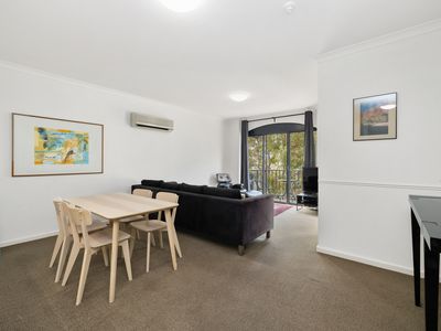 9 / 11 Regal Place, East Perth