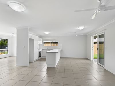 7 COLOMBIA STREET, White Rock