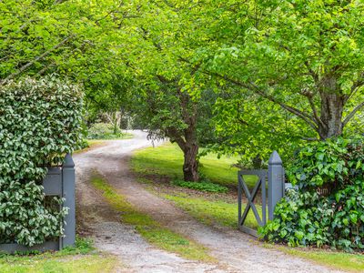 12 Salisbury Road, Mount Macedon