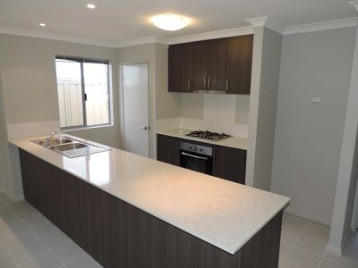 6 Gold Ridge, Wannanup