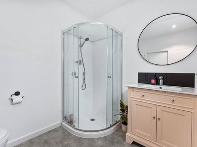 4 Rere Place, Parakai