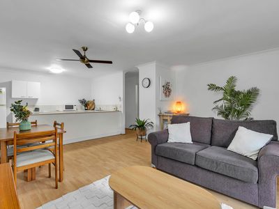 28 / 11 MEADOW PLACE, Middle Park