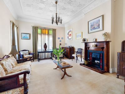 211 Melbourne Road, Williamstown