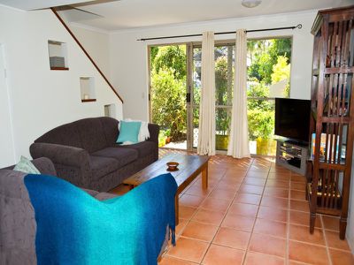 104 / 24 Lake Weyba Drive, Noosaville