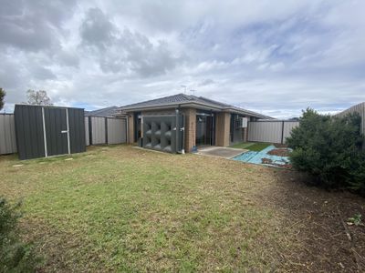 15 / 595 Tarneit Road, Hoppers Crossing