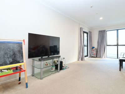 15A / 132A Stancombe Road, Flat Bush