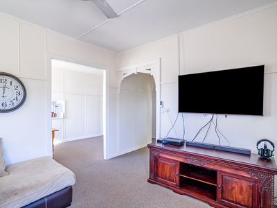 12 Hamer Street, Urangan