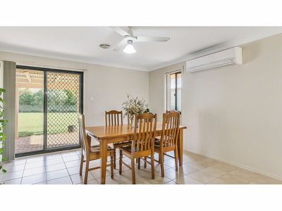 116 Kurrajong Parade, Narromine