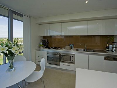 1306 / 30 The Circus, Burswood