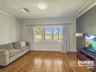 166 Gipps Street, Dubbo