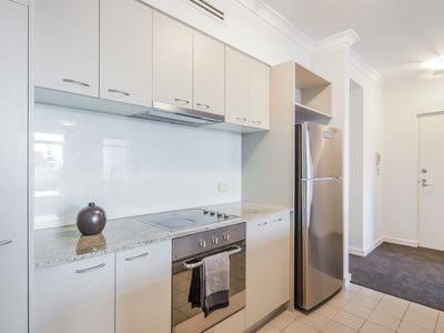 5 / 3 - 9 Lucknow Place, West Perth