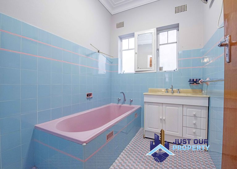 238 Auburn Road, Yagoona