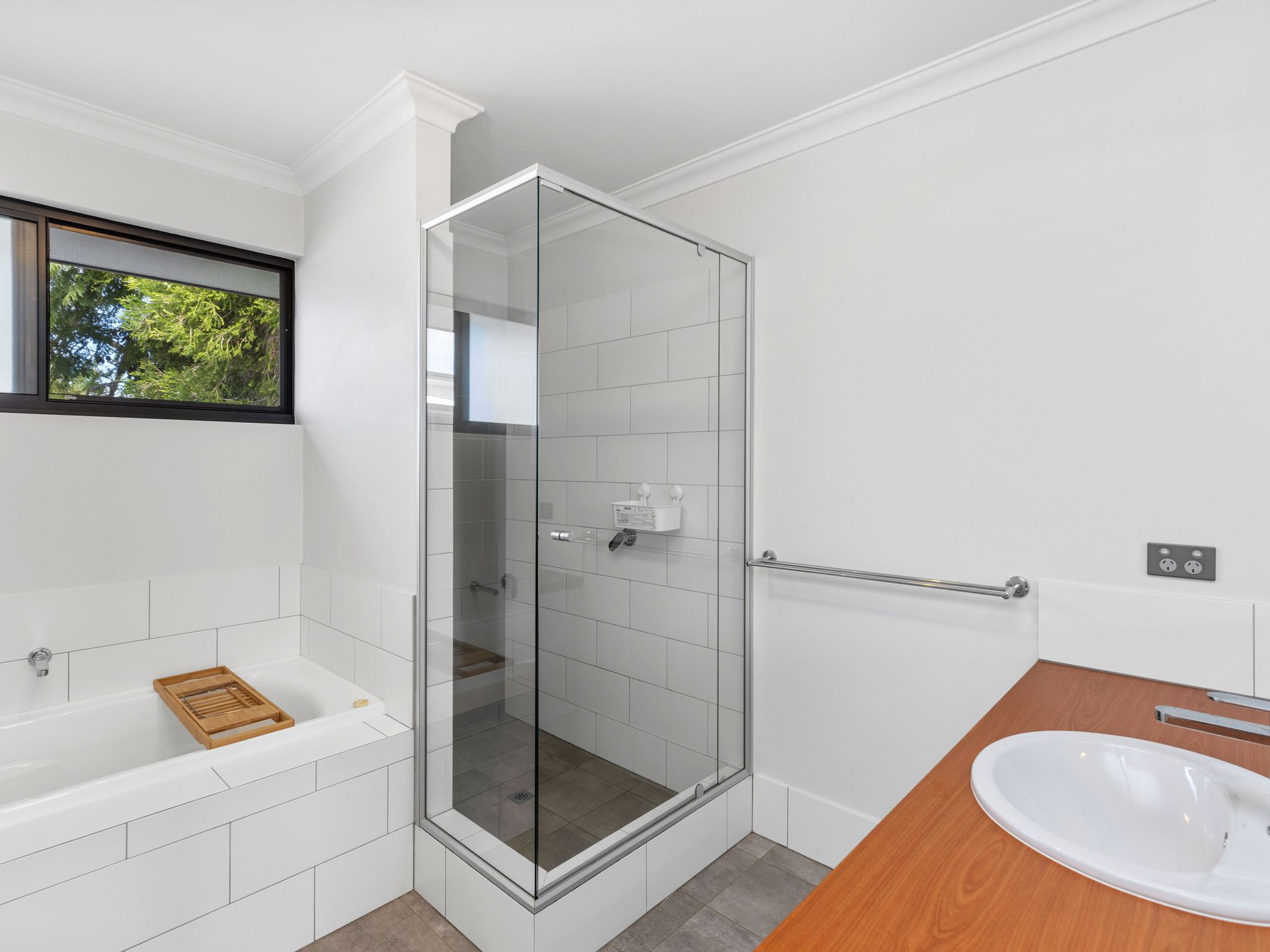 2C Troytown Way, Melville