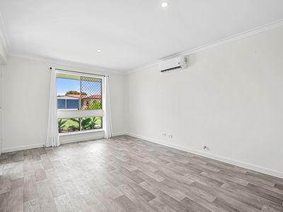 5 Pavo Close, Rockingham