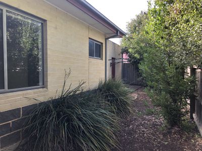 2/13 Fogarty Avenue, Highton
