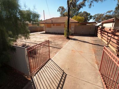 7 Kapai Place, South Kalgoorlie