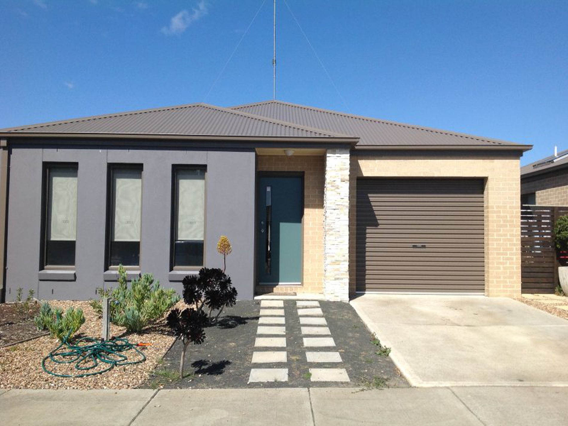 1 / 37 Barrabool Crescent, Leopold