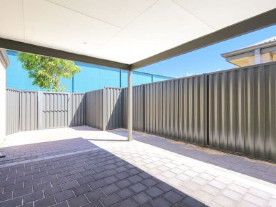 51 Mennock Approach , Baldivis