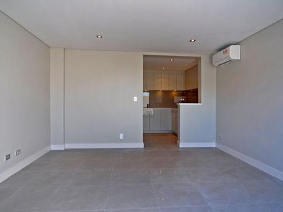 4/8 Sorrento Street, North Beach