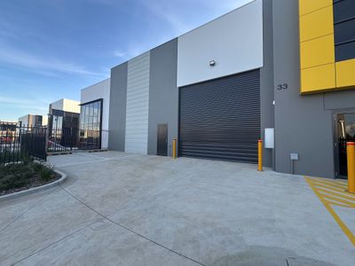 33 Robbins Circuit, Williamstown