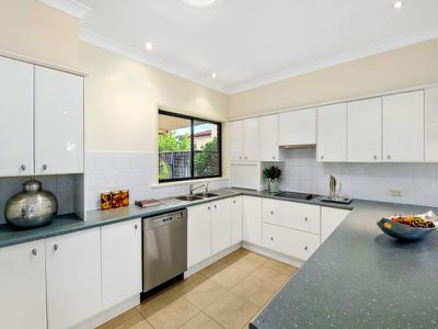 1 McGee Place, Baulkham Hills