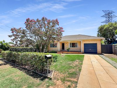 44 Banksia Crescent, Dubbo
