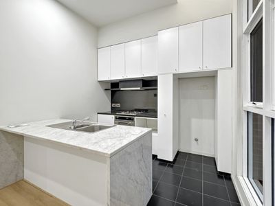 303 / 217 A'Beckett Street, Melbourne