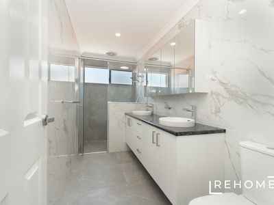 15 THURLOE WAY, Canning Vale