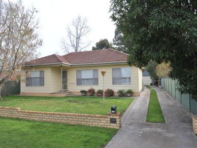 24 Hope Street, Kangaroo Flat