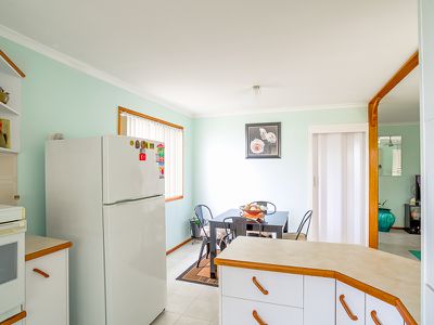 4 Byron Street, Scarness
