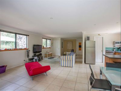 4 Flora Grove , Molloy Island
