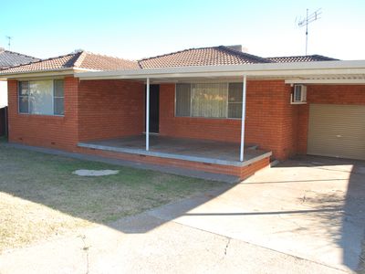 105 Dalton Street, Dubbo