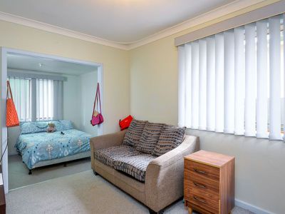 174 Bourke Street, Piccadilly