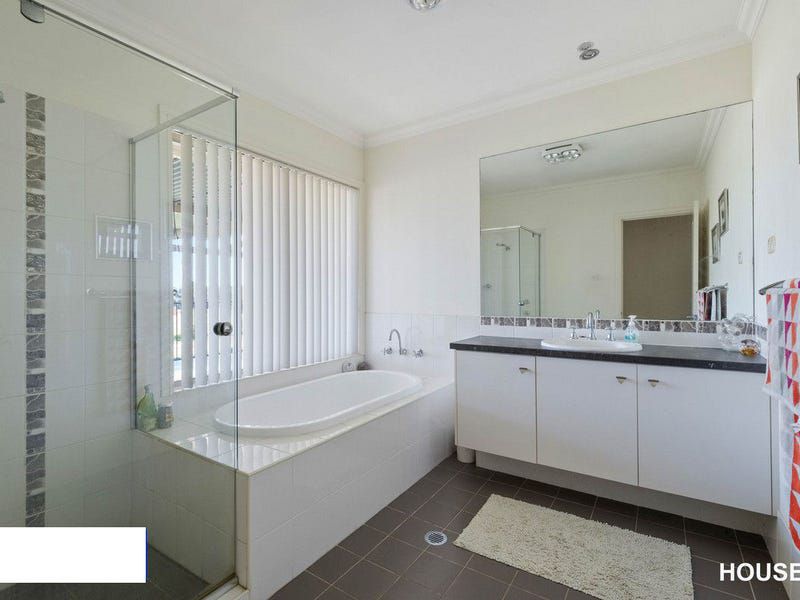 48 Bellfield Avenue, Rossmore