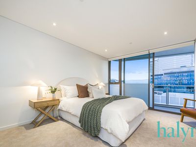906 / 21 Bow River Crescent, Burswood