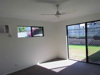 5 Mulcahy Crescent, Eimeo