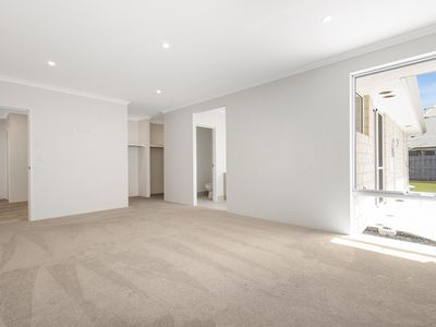 10 St Anthony Avenue, Quinns Rocks