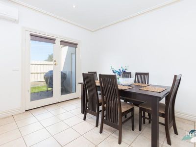3 / 8-10 Coop Street, Werribee