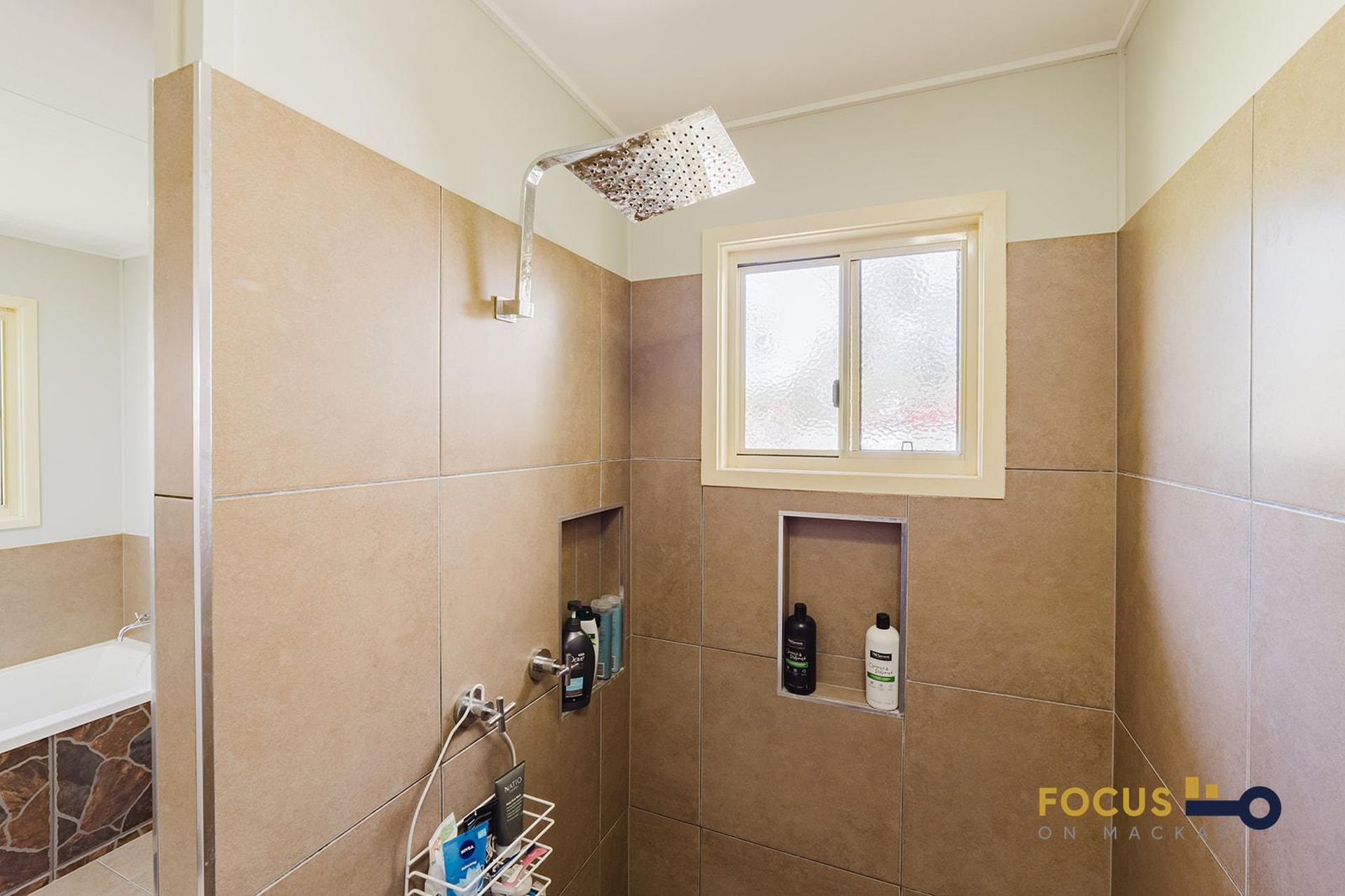 56 Lawrie Road, Sarina Range