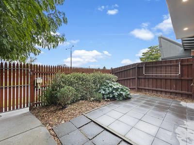 1652 Dandenong Road, Oakleigh East