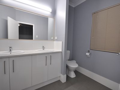 10 Oriole Way, South Hedland