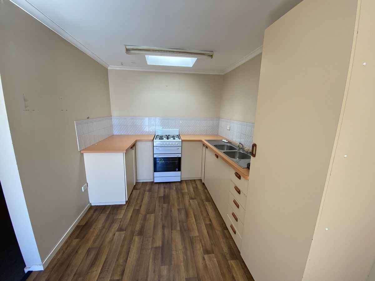 3 / 11 Emma Street, Milton