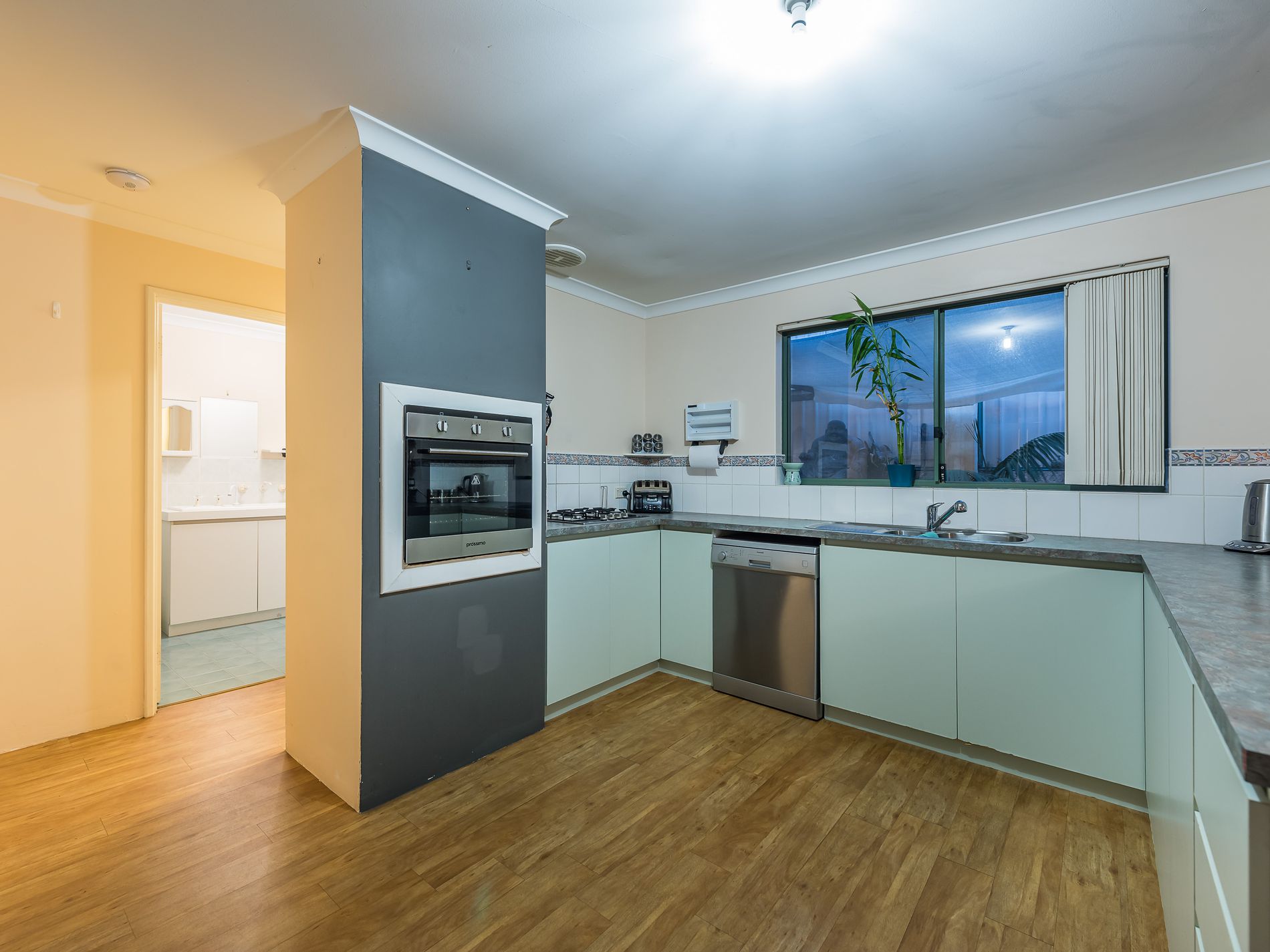 130 Lagoon Drive, Yanchep