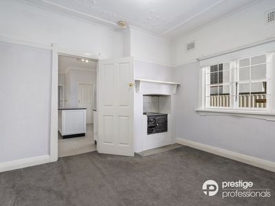 12 Moorebank Avenue, Moorebank