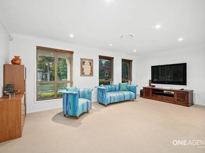 11 Saint Ives Cct, Forest Lake