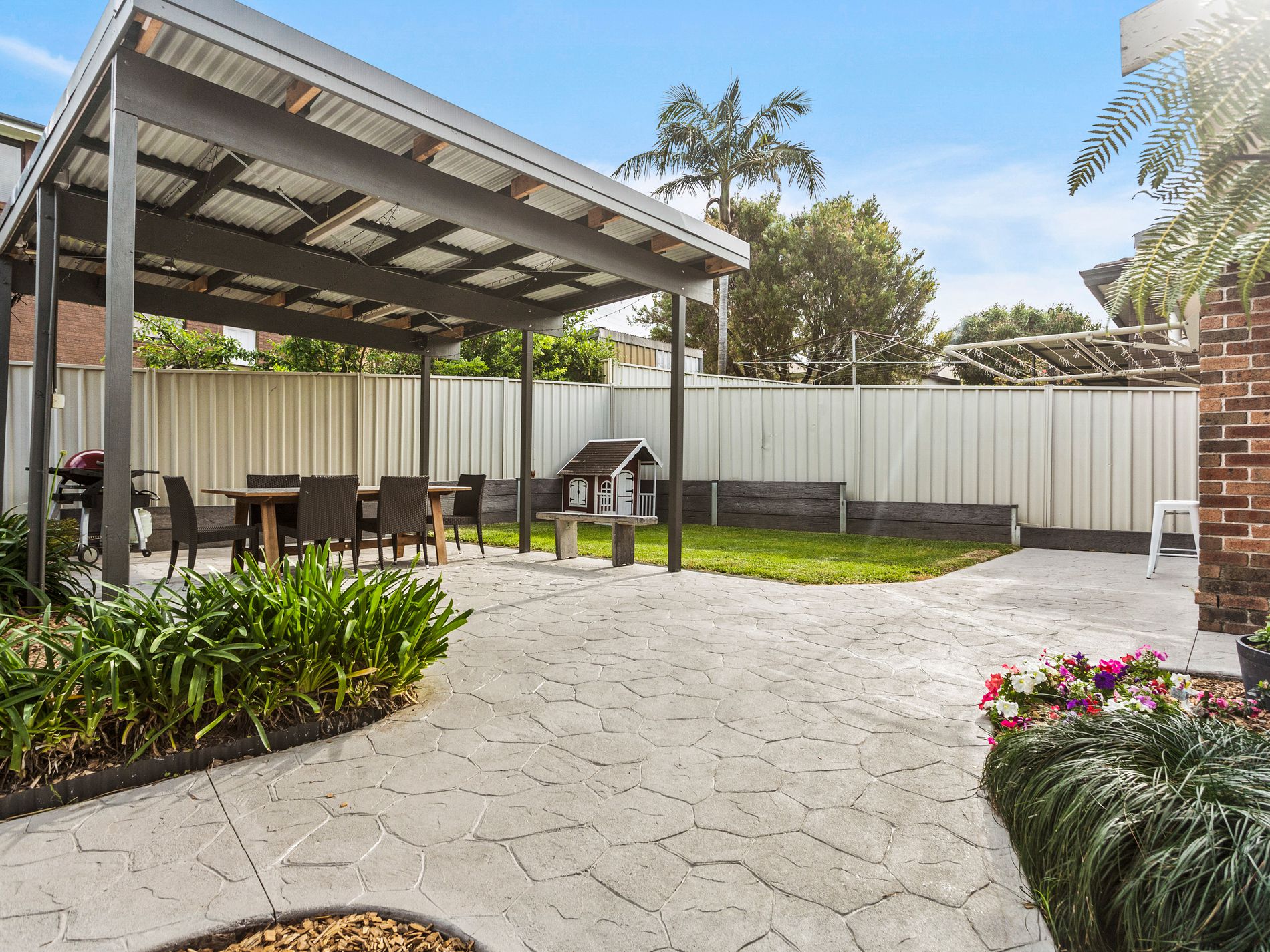 41 Brendon Avenue, Farmborough Heights