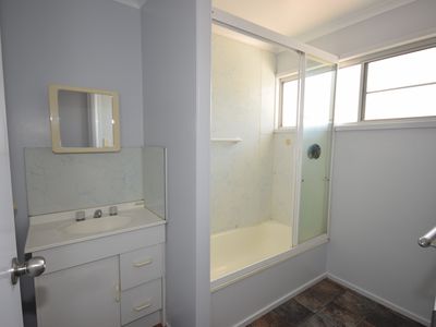 76 Eagle Street, Longreach