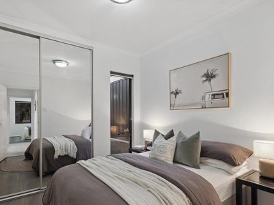 37 Tontave Road, Westminster