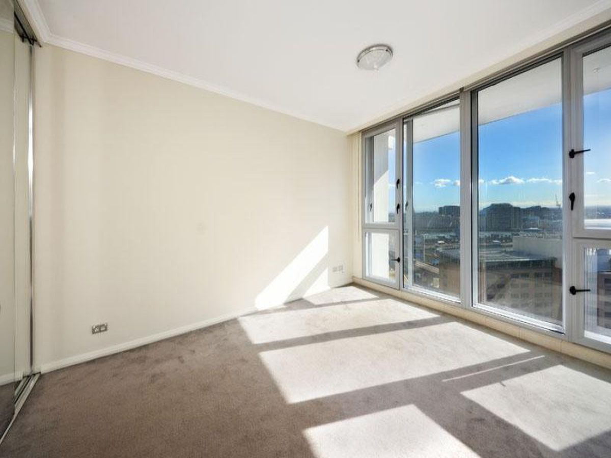 285 / 298-304 Sussex St, Sydney